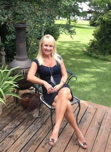 Linda Carter
